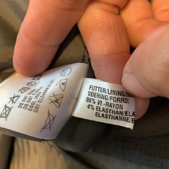 Escada for Neiman Marcus Germany Made Wool/Mohair Blend Pencil Skirt. EU42 - Picture 9 of 11